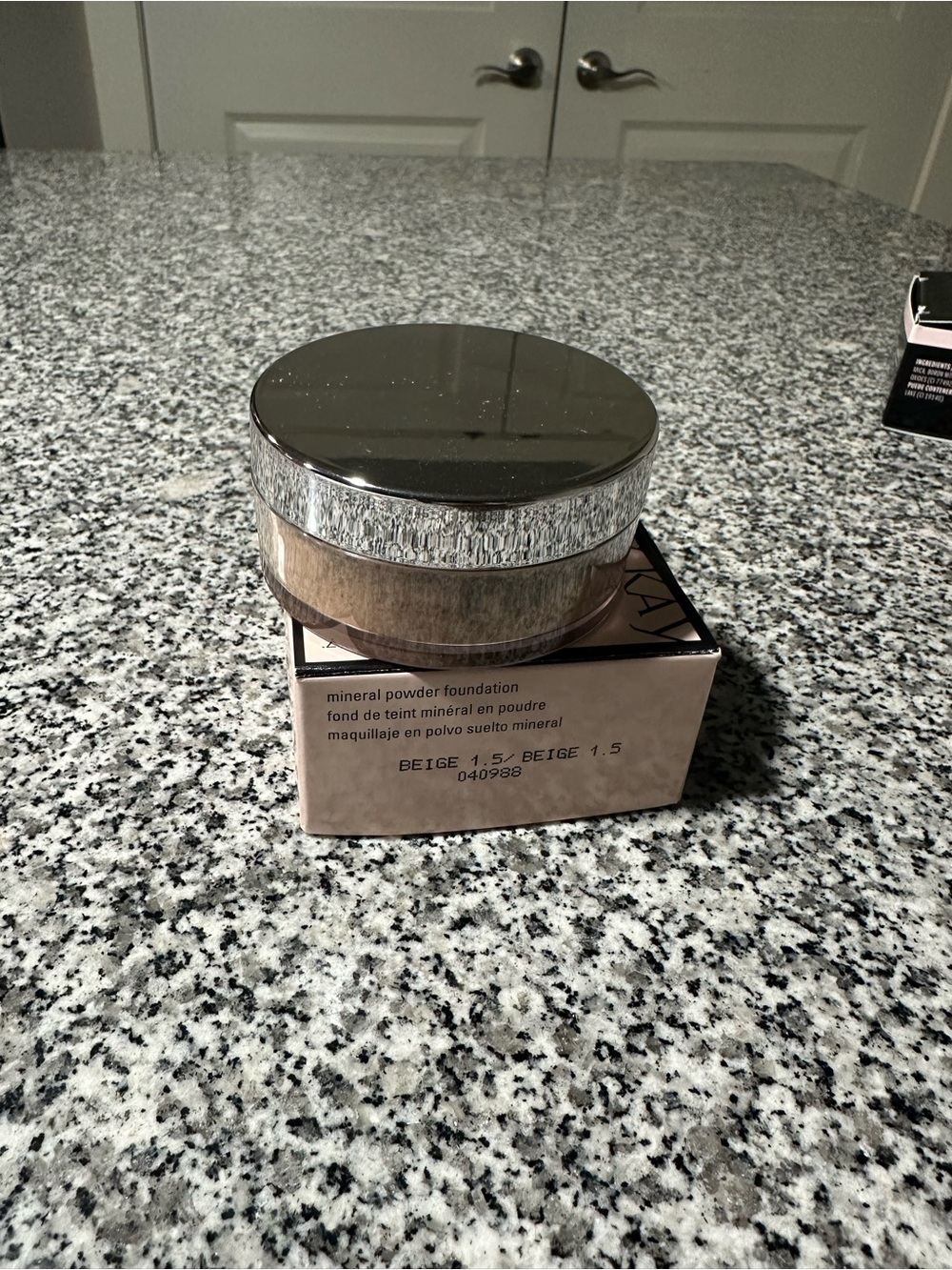 Mary Kay mineral powder foundation